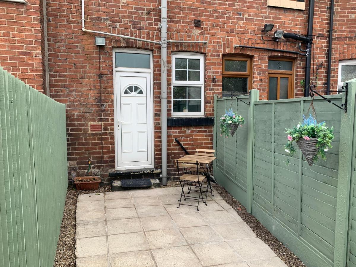 Contemporary & Chic Inner Terrace 5 Mins From Barnsley Town Centre Экстерьер фото